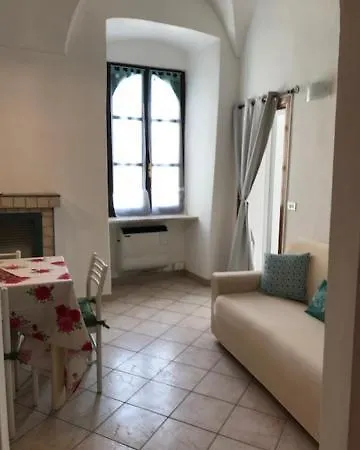 Centro Caratteristico Lägenhet *